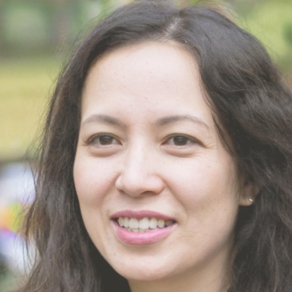 Elena Martínez, Directora de Programa